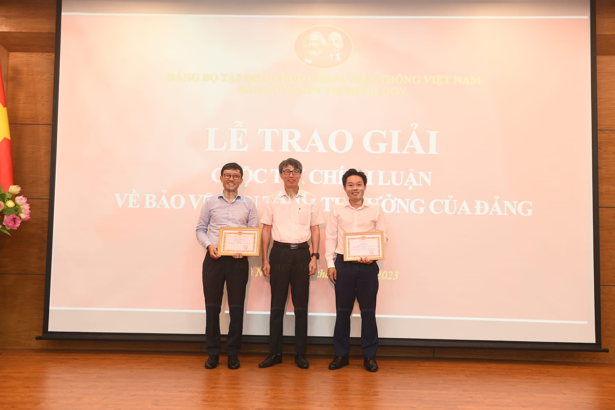HỘI NGHỊ BAN CHẤP HÀNH ĐẢNG BỘ THÁNG 8