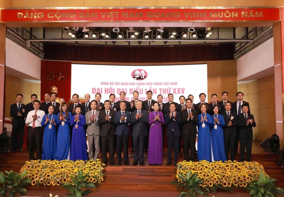 VNPT TECHNOLOGY THAM GIA BAN CHẤP HÀNH ĐẢNG BỘ TẬP ĐOÀN VNPT NHIỆM KỲ 2025 - 2030
